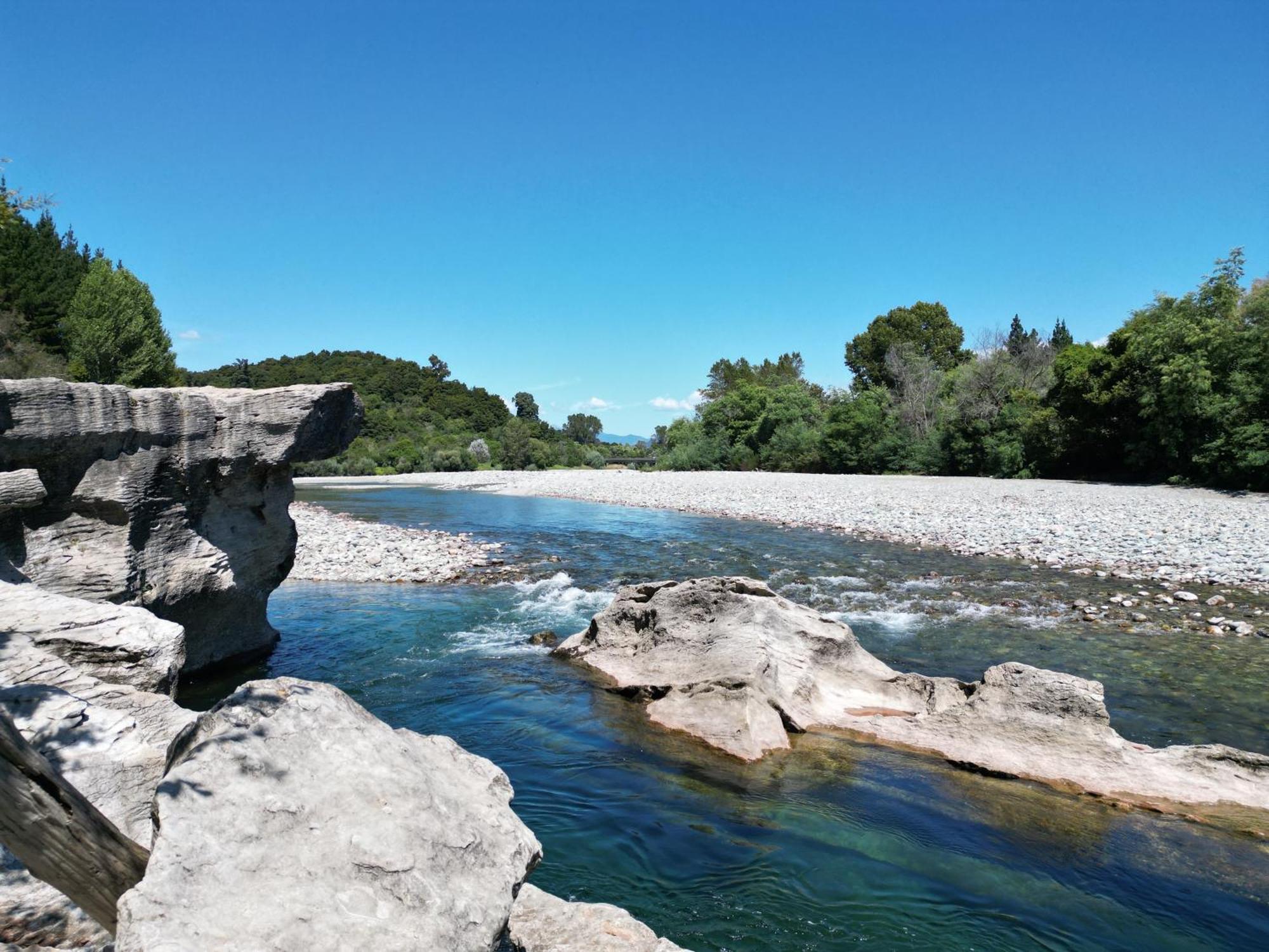 Adventure B&B Takaka Exteriör bild