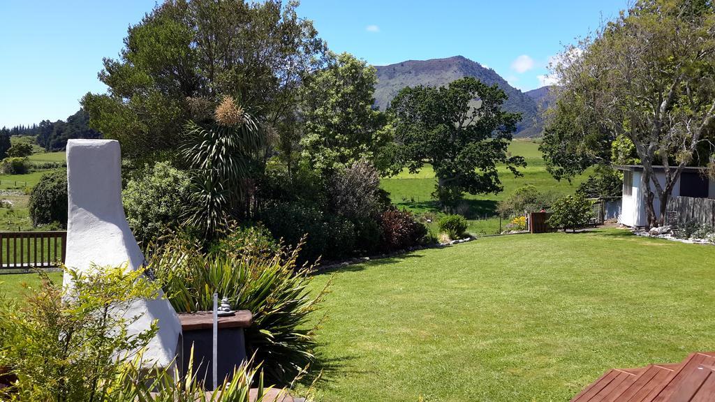 Adventure B&B Takaka Exteriör bild