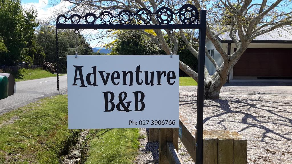 Adventure B&B Takaka Exteriör bild
